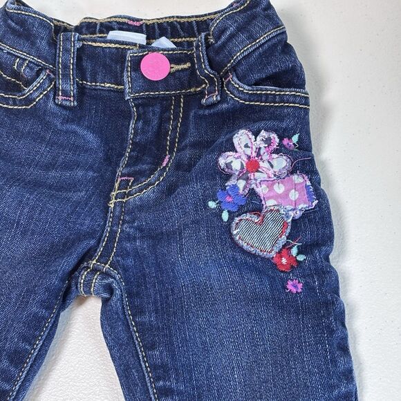Est 1989 Place Babygirl Children's Place Stretch jeans 6-9 months with Patchwork - Picture 3 of 6